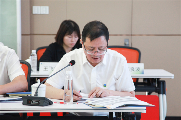 一、集团战略市场部汇报集团2024年上半年度业务运营情况.jpg